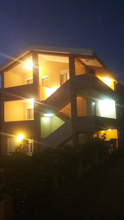 Apartments Safija Dobra Voda Exterior foto